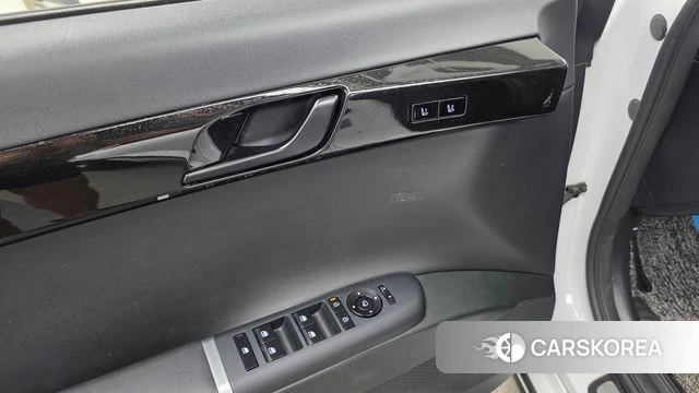 Hyundai Grandeur (GN7) id 4681811 из Кореи 19