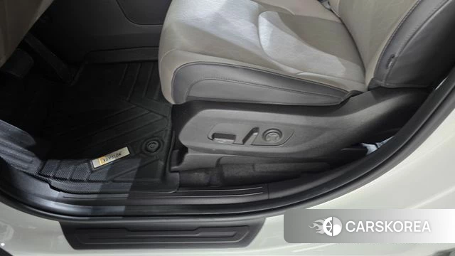 Kia The New Carnival 4th Generation id 5032687 из Кореи 19