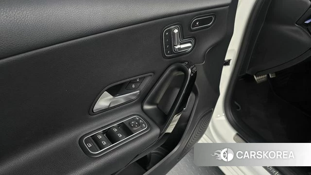 Mercedes-Benz A-Class W177 id 4967129 из Кореи 19