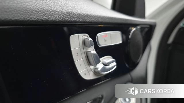 Mercedes-Benz C-Class W205 id 4992677 из Кореи 19