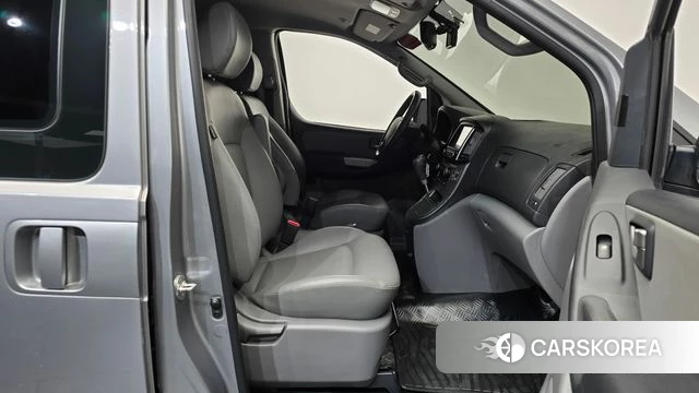 Hyundai The New Grand Starex id 5004653 из Кореи 19