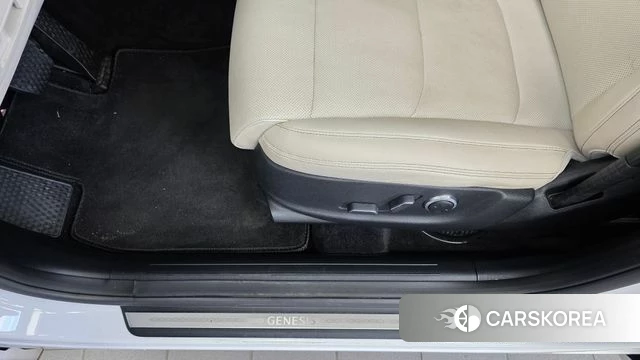 Genesis GV70 id 5013156 из Кореи 19