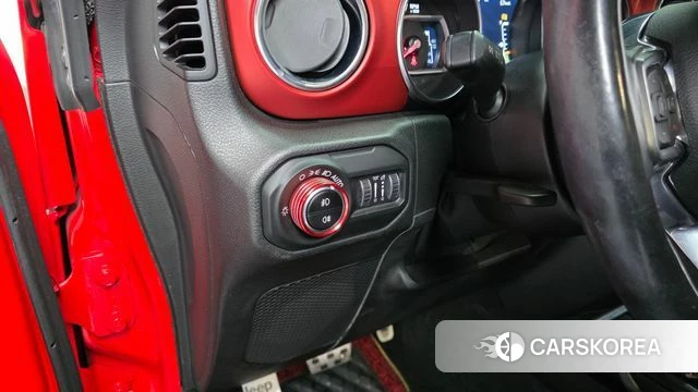 Jeep Wrangler (JL) id 5034899 из Кореи 19