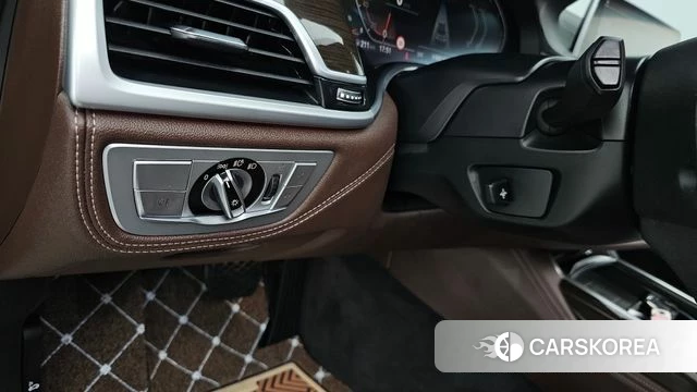 BMW 7 Series (G11) id 4997656 из Кореи 19