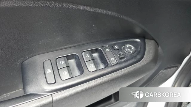 Hyundai Venue id 5013261 из Кореи 19