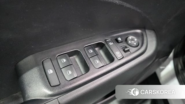 Hyundai Venue id 4692854 из Кореи 19