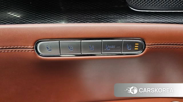 Genesis G90 (RS4) id 5027598 из Кореи 19