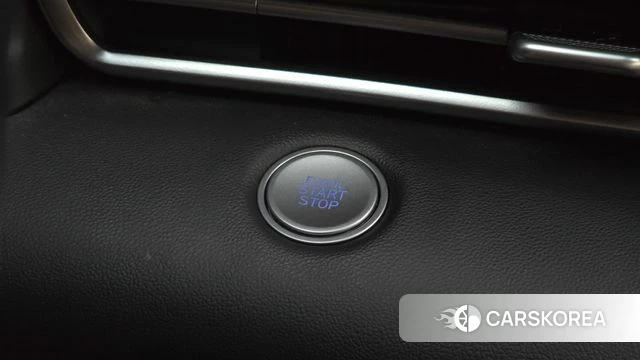 Hyundai Avante Hybrid (CN7) id 4950893 из Кореи 19