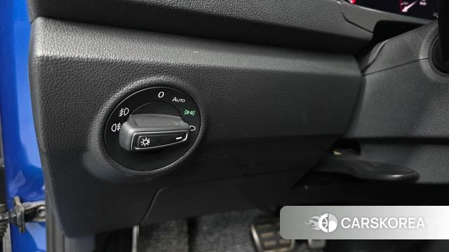 Volkswagen T-Roc id 5022969 из Кореи 19