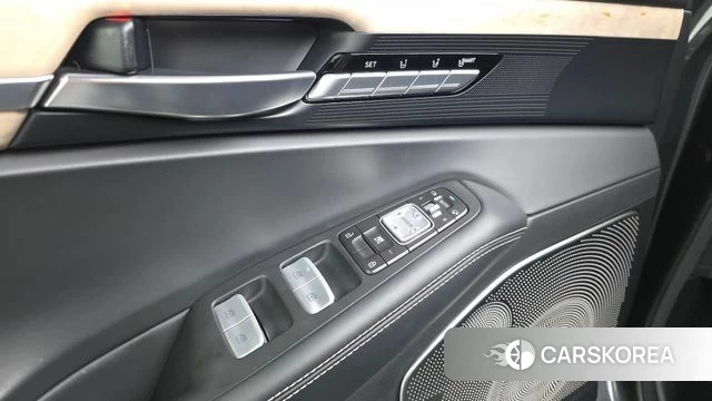 Genesis G90 id 5018411 из Кореи 19