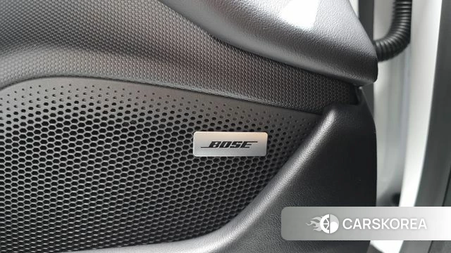 Porsche Taycan id 5021027 из Кореи 19