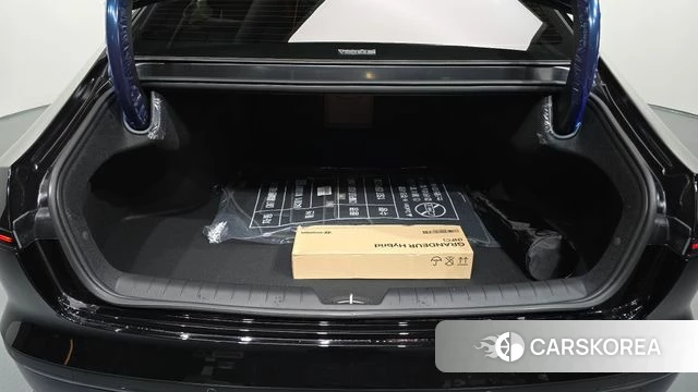 Hyundai Grandeur Hybrid (GN7) id 5020716 из Кореи 19