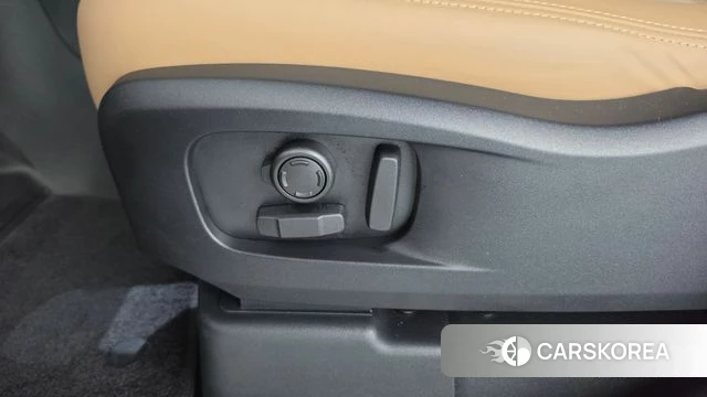 Land Rover Defender (L663) id 4921143 из Кореи 19