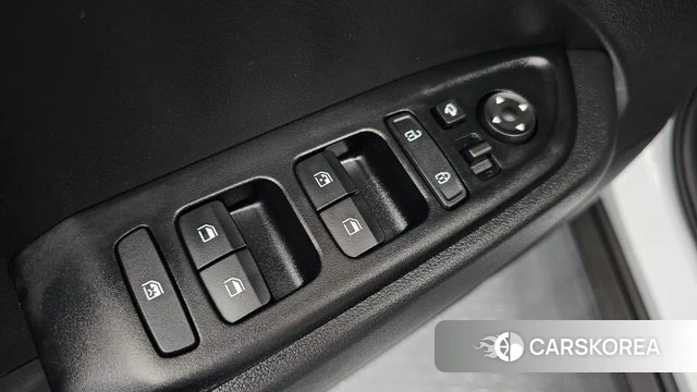 Hyundai Venue id 5038838 из Кореи 19
