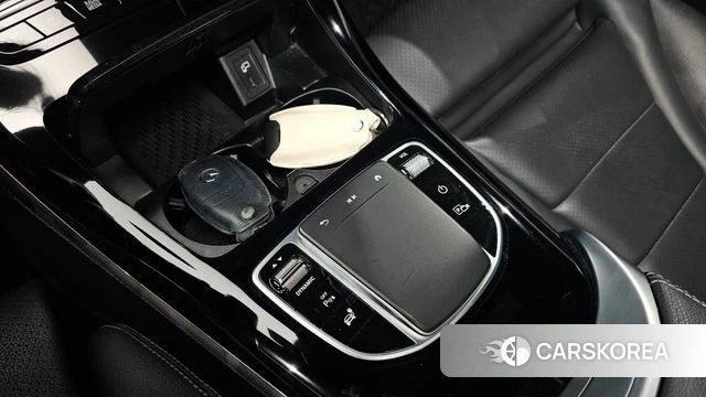 Mercedes-Benz EQC N293 id 5034929 из Кореи 19