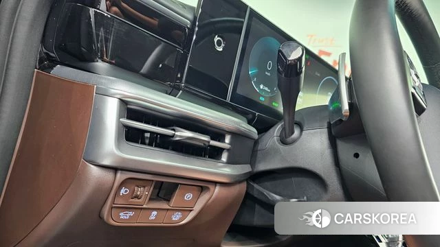 Hyundai Grandeur Hybrid (GN7) id 4630664 из Кореи 19