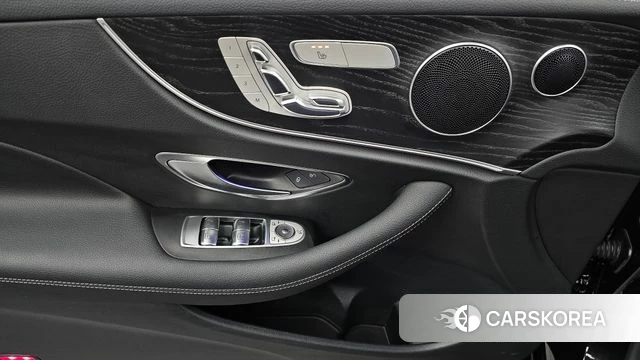 Mercedes-Benz E-Class W213 id 4982378 из Кореи 19