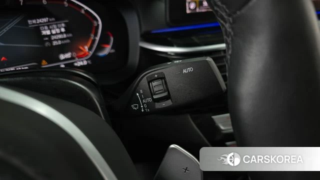 BMW 5 Series (G30) id 4952105 из Кореи 19
