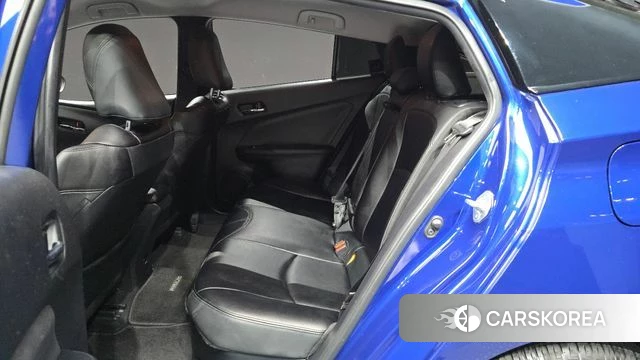 Toyota Prius 4th Generation id 4960573 из Кореи 19