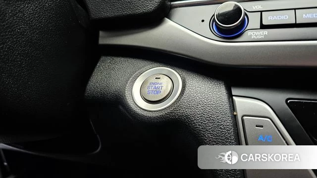 Hyundai Avante AD id 4967900 из Кореи 19