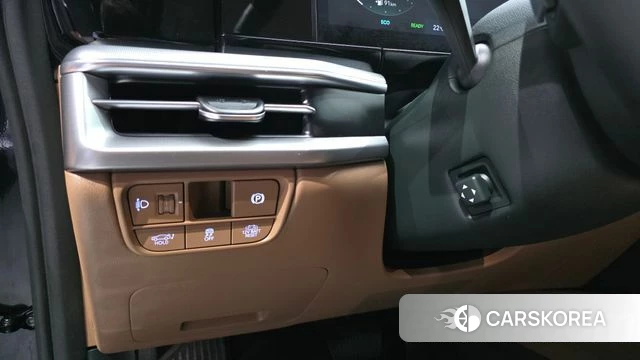 Hyundai Grandeur Hybrid (GN7) id 4991196 из Кореи 19