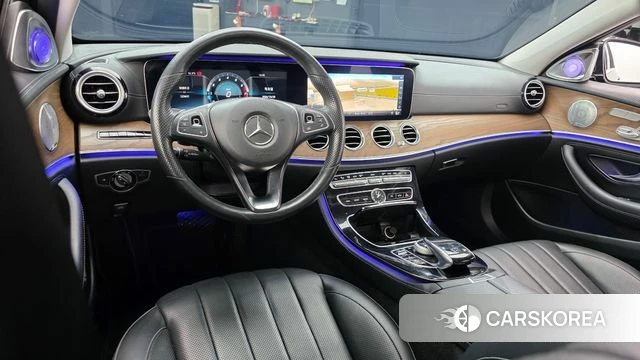 Mercedes-Benz E-Class W213 id 5054732 из Кореи 19