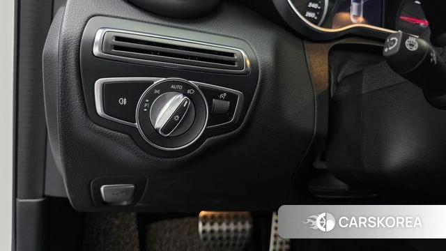 Mercedes-Benz C-Class W205 id 4937460 из Кореи 19