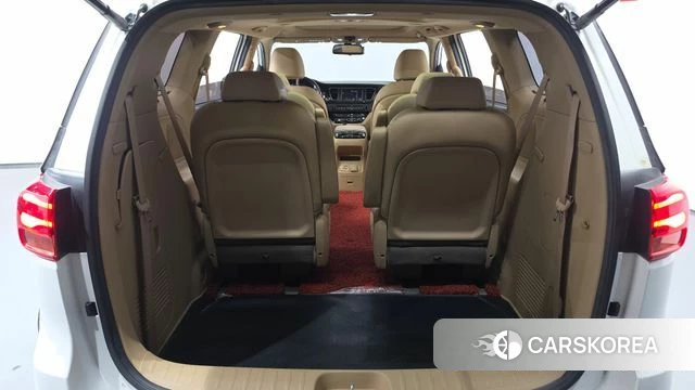 Kia The New Carnival id 5048640 из Кореи 19