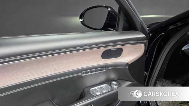 Genesis G90 (RS4) id 5040384 из Кореи 19