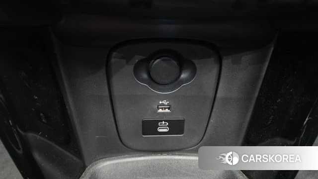 Mini Cooper S Convertible id 4996157 из Кореи 19