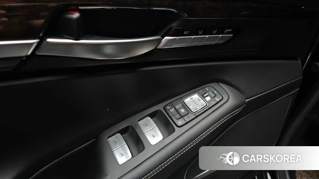 Genesis G90 id 4977655 из Кореи 19
