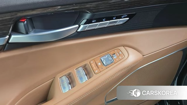 Genesis G90 id 4977503 из Кореи 19