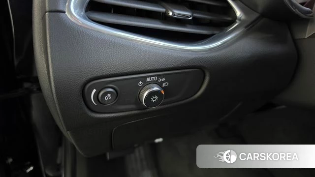 Chevrolet (GM Daewoo) The New Malibu id 4988180 из Кореи 19