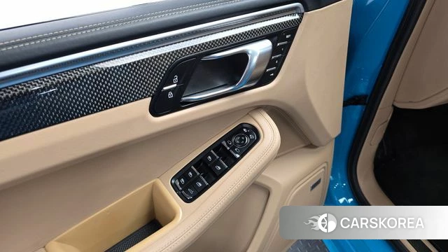Porsche Macan id 4666660 из Кореи 19