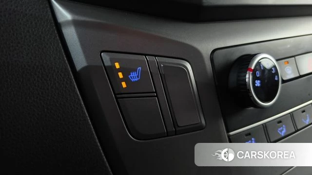 Hyundai The New Grand Starex id 4967906 из Кореи 19