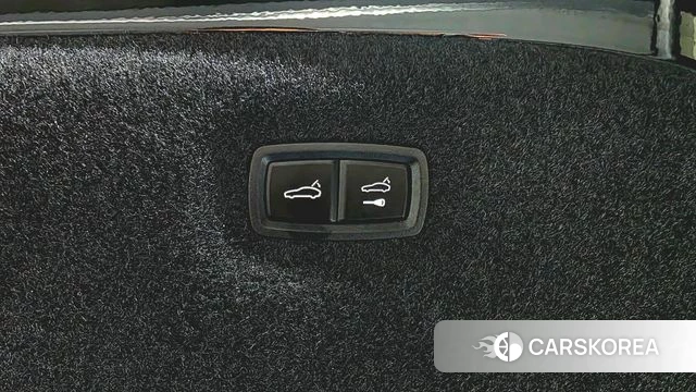 Porsche Taycan id 4980023 из Кореи 19