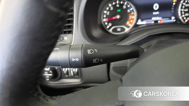 Jeep Renegade id 4936715 из Кореи 19