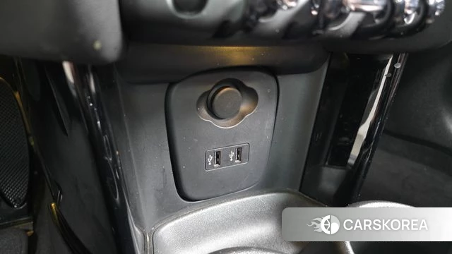Mini Cooper id 4727799 из Кореи 19