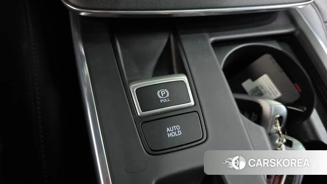 Hyundai The New Grandeur IG id 5018335 из Кореи 19