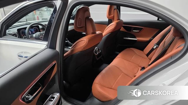 Mercedes-Benz C-Class W206 id 5045414 из Кореи 19