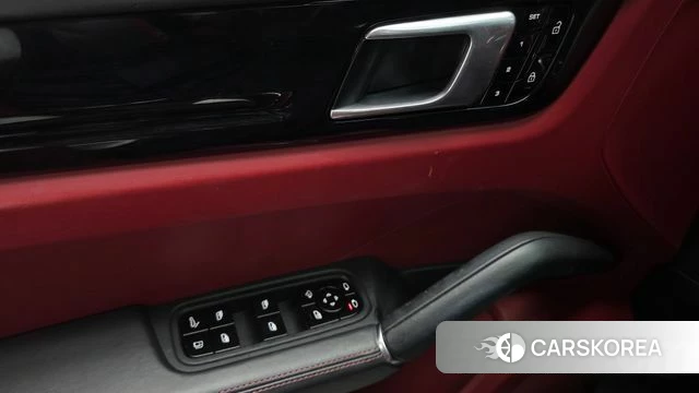 Porsche Cayenne (PO536) id 4899774 из Кореи 19