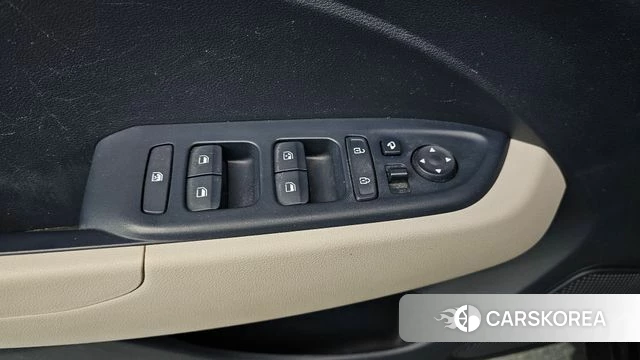 Hyundai Venue id 4698442 из Кореи 19