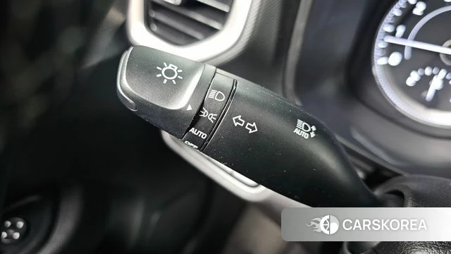 Hyundai Venue id 5028663 из Кореи 19