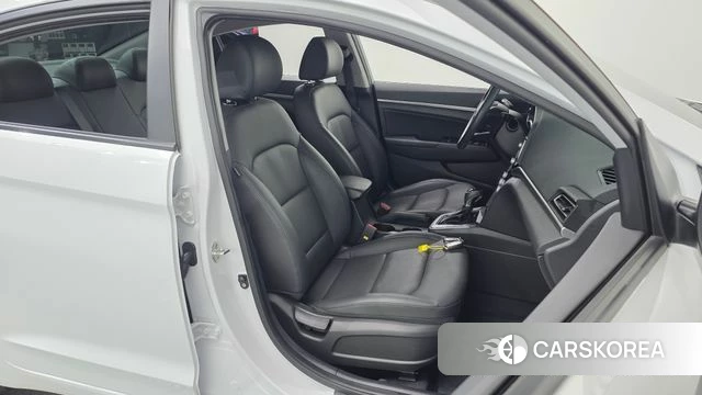 Hyundai The New Avante AD id 4952709 из Кореи 19