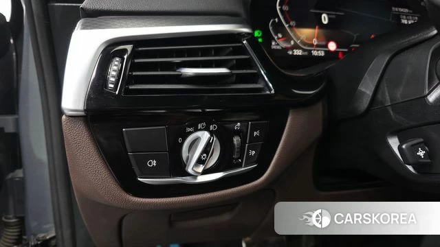 BMW 6 Series GT (G32) id 5022018 из Кореи 19