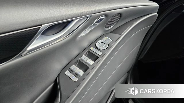 Genesis G80 (RG3) id 4950022 из Кореи 19