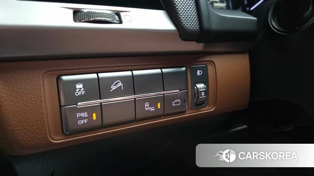 Ssangyong Rexton Sports id 4978333 из Кореи 19