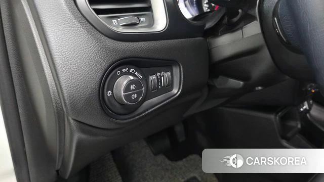 Jeep Renegade id 4975909 из Кореи 19