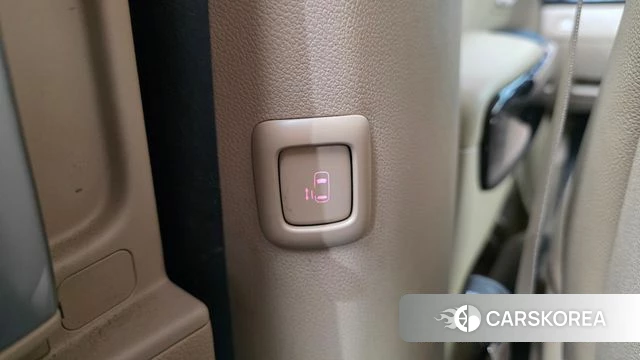 Kia The New Carnival id 5048156 из Кореи 19