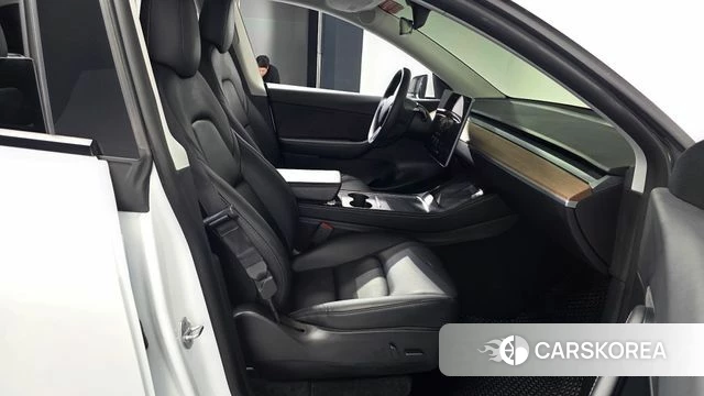 Tesla Model Y id 5002703 из Кореи 19